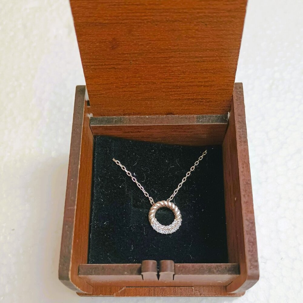 Elika 925 Open Circle Necklace 16"Sterling Silver Pave Ribbed Minimalist Jewelry